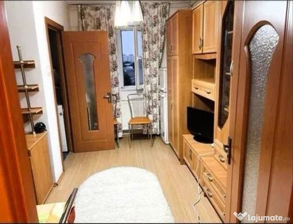 Garsonieră zona Titan