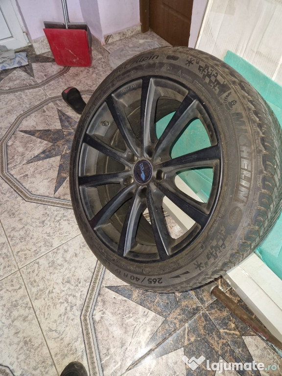 Anvelope de vânzare in stare foarte bună