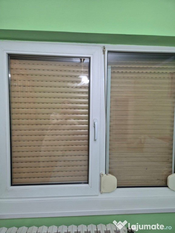 Vând 3 ferestre termopan.