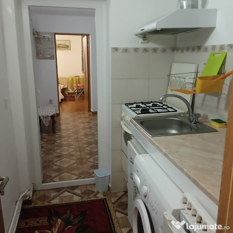 Inchiriez garsoniera spatioasa , total utilata si mobilata