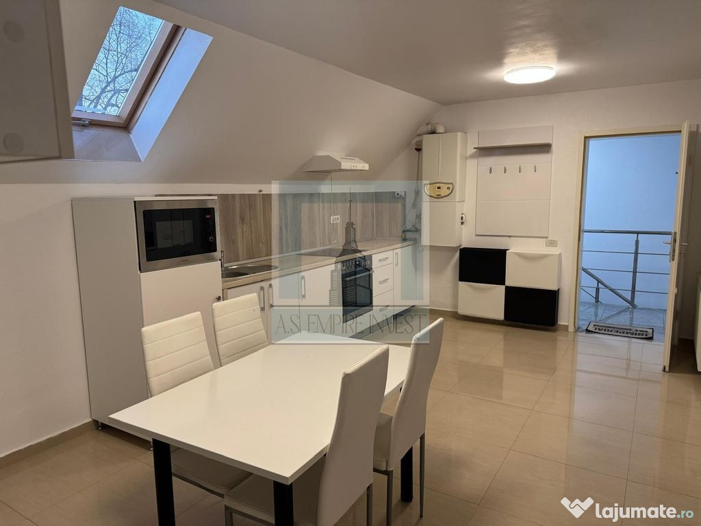 De inchiriat apartament 2 camere/ Centrul Istoric