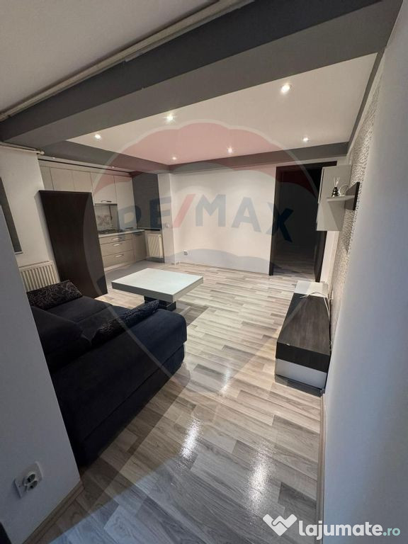 Apartament cu 2 camere de vanzare , bloc nou, zona Republ...