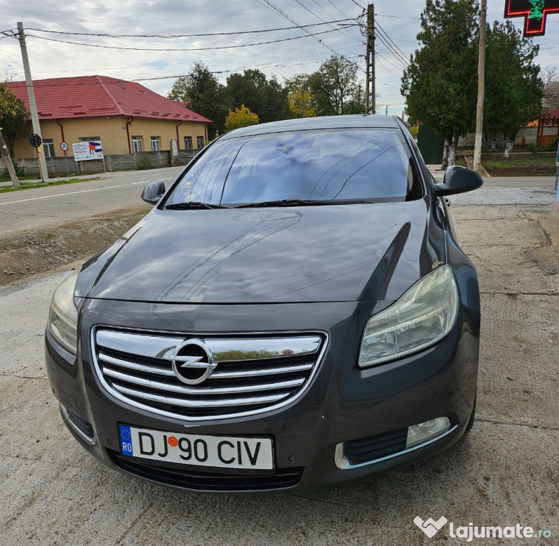 OPEL INSIGNIA 2009 2.0 DIESEL