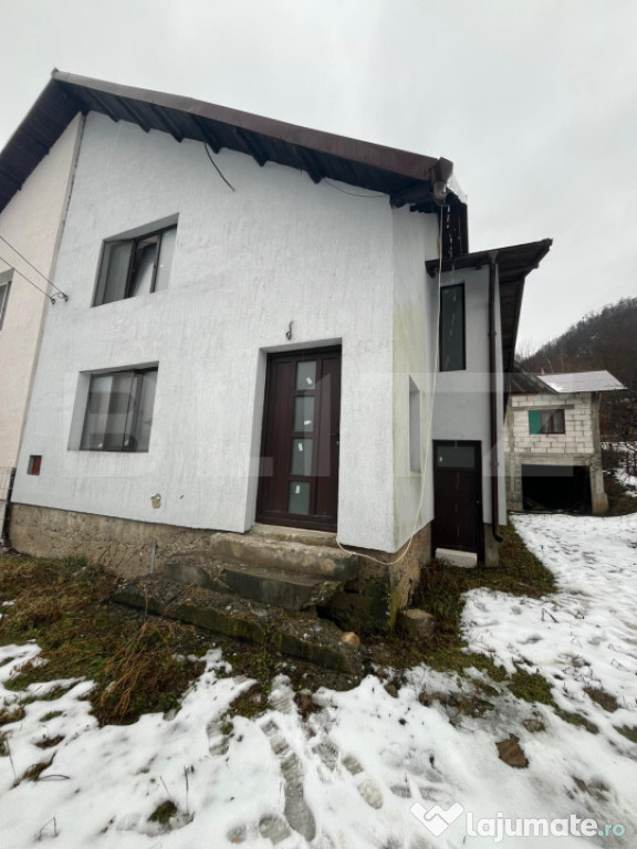 Duplex de vânzare în Gura Bărbulețului–zonă de munte,