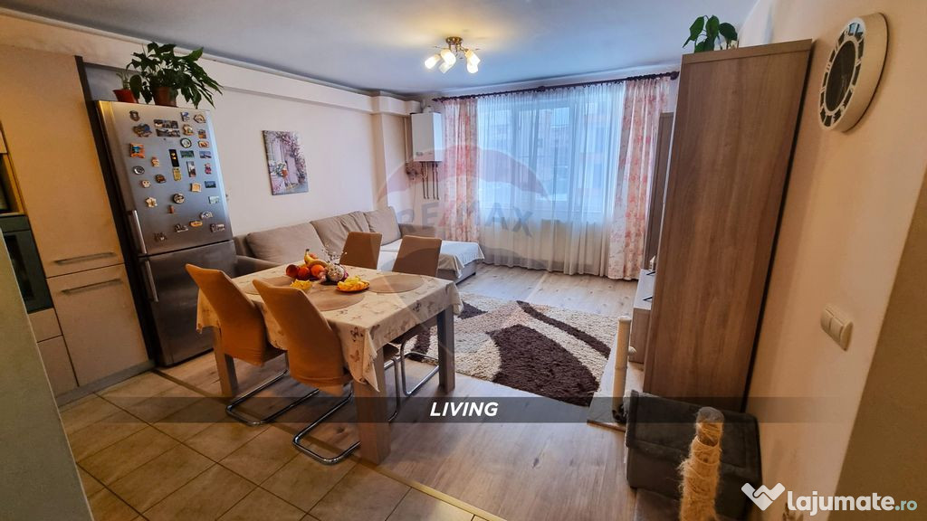 Apartament cu 2 camere de vânzare etaj 1 cu loc parcare ...