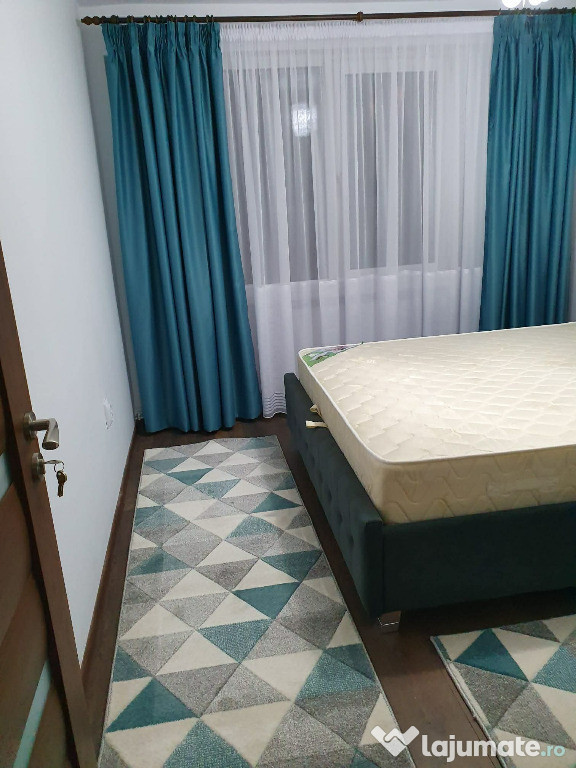 Apartament de 2 camere zona VLAHUTA