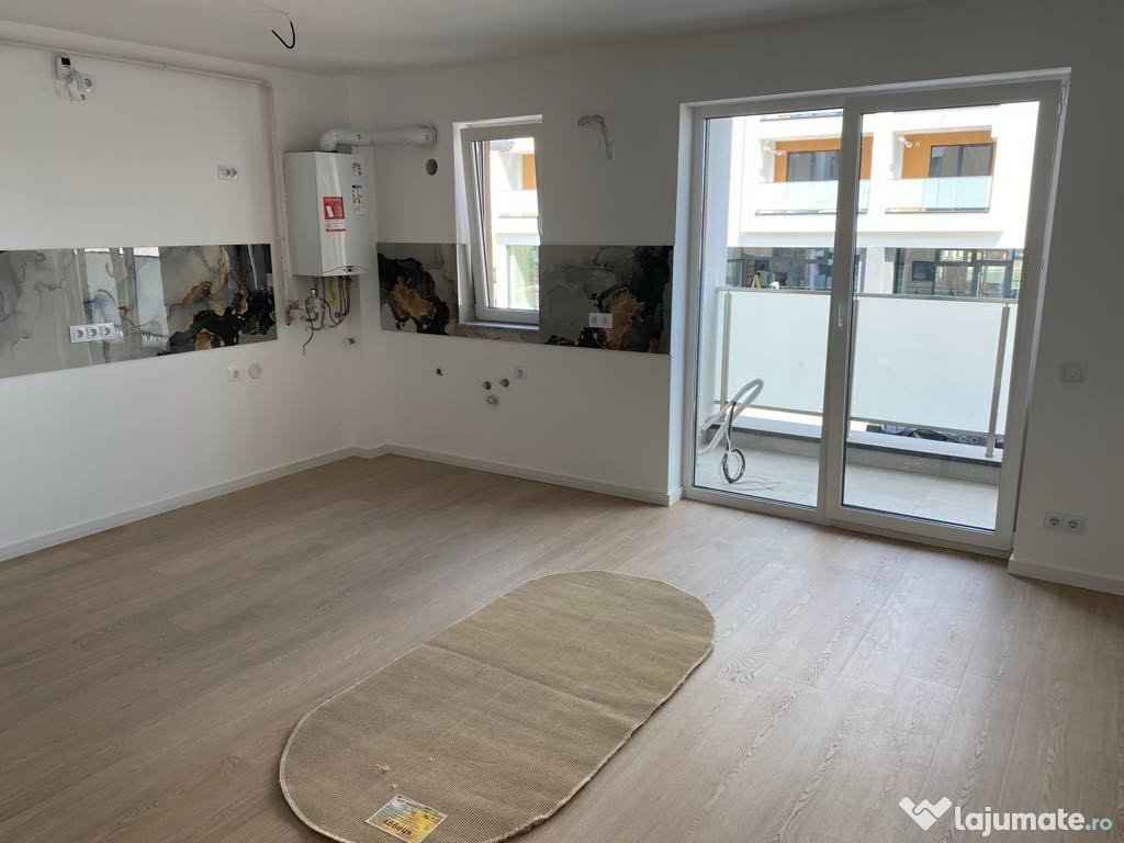 Apartament 3 camere pe strada Daliei