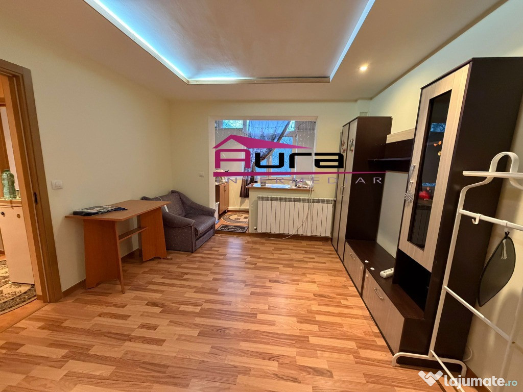 Apartament 2 camere zona Vest,la X-uri.