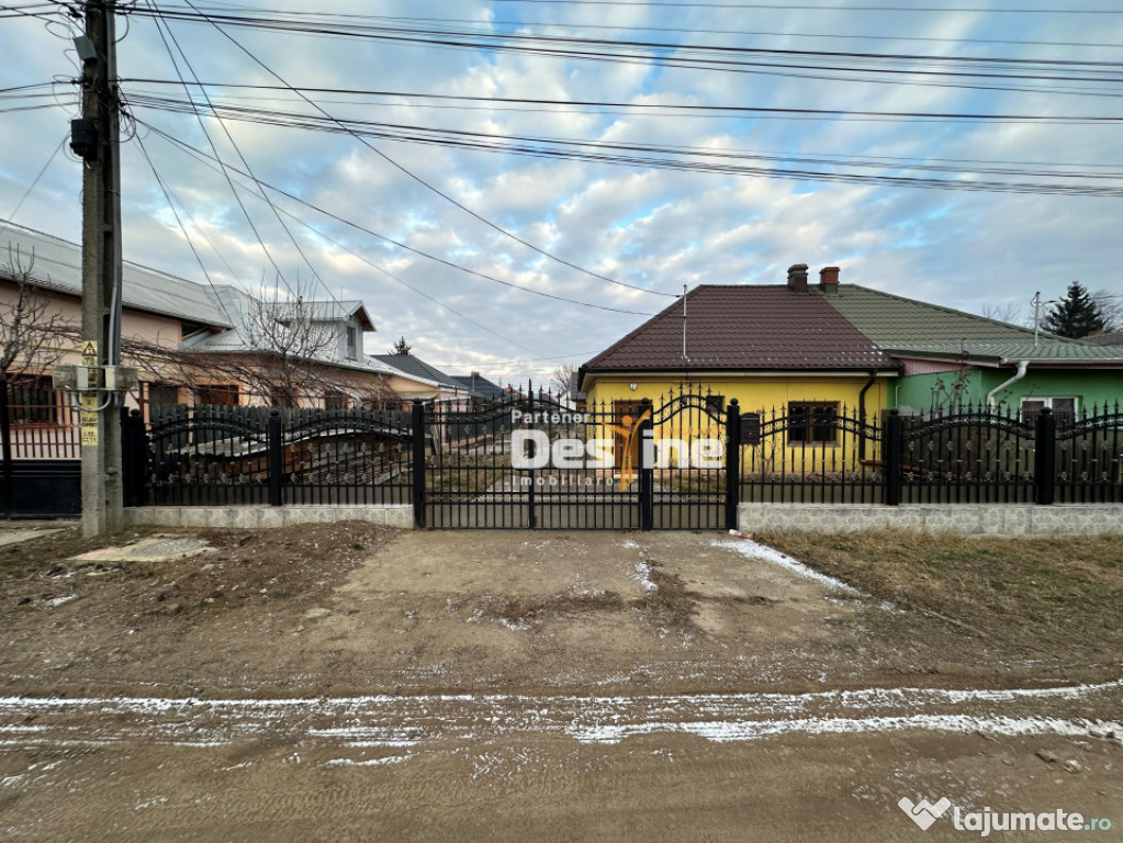Casă P+Pod, 64 mp utili, teren 450 mp – Pașcani, Kauflan