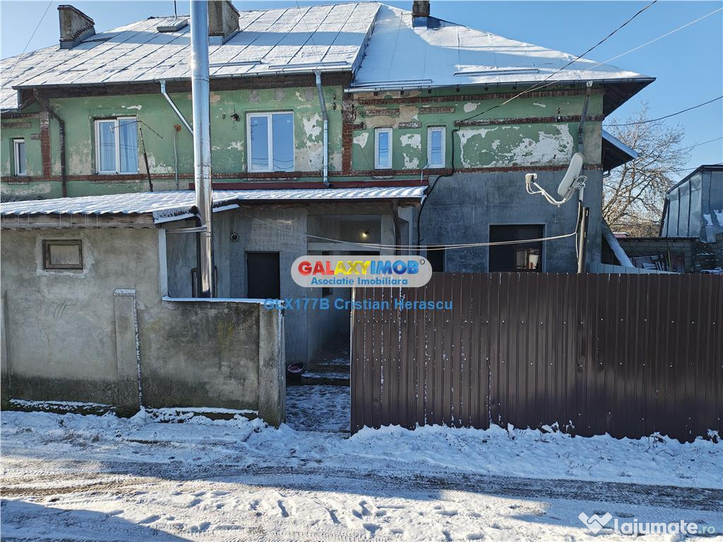 Chitila Triaj Apartament 3 camere 2 bai curte proprie