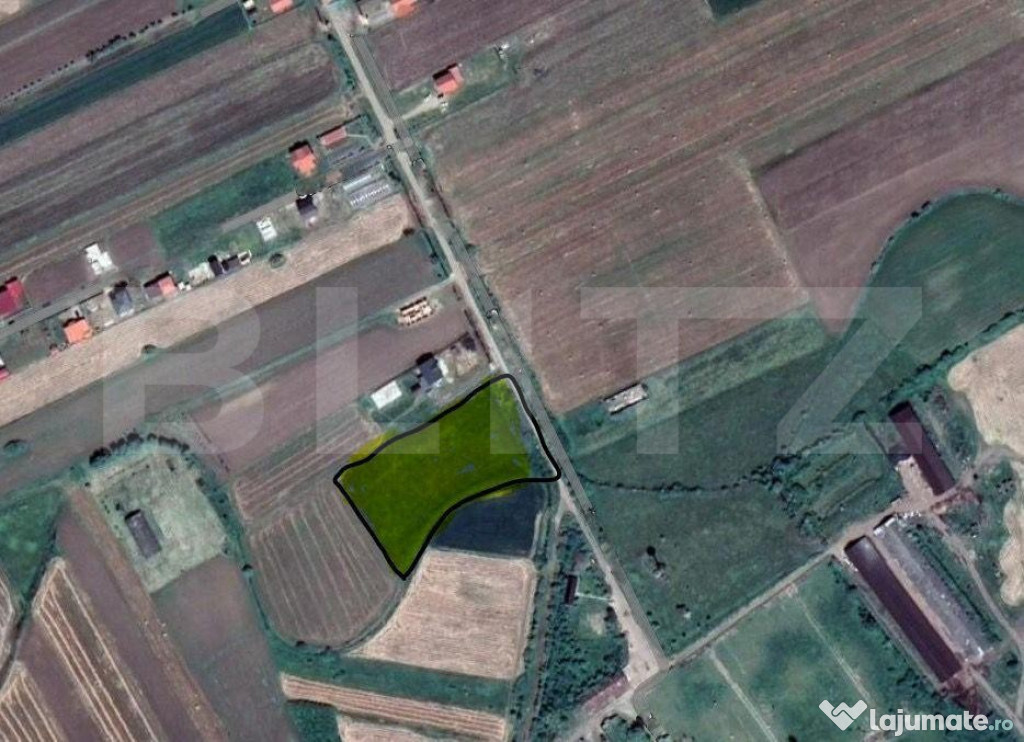 Teren intravilan de vanzare, 7020 mp, in Decebal