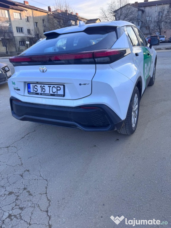 Toyota C-HR 2024
