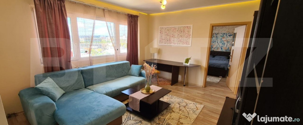Închiriere Apartament 3 camere Lux Centru , Palas