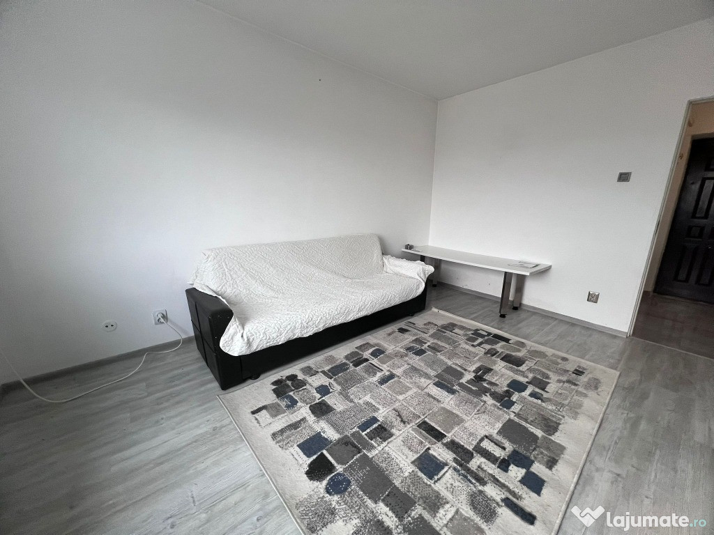 Apartament 2 camere,zona Minerului