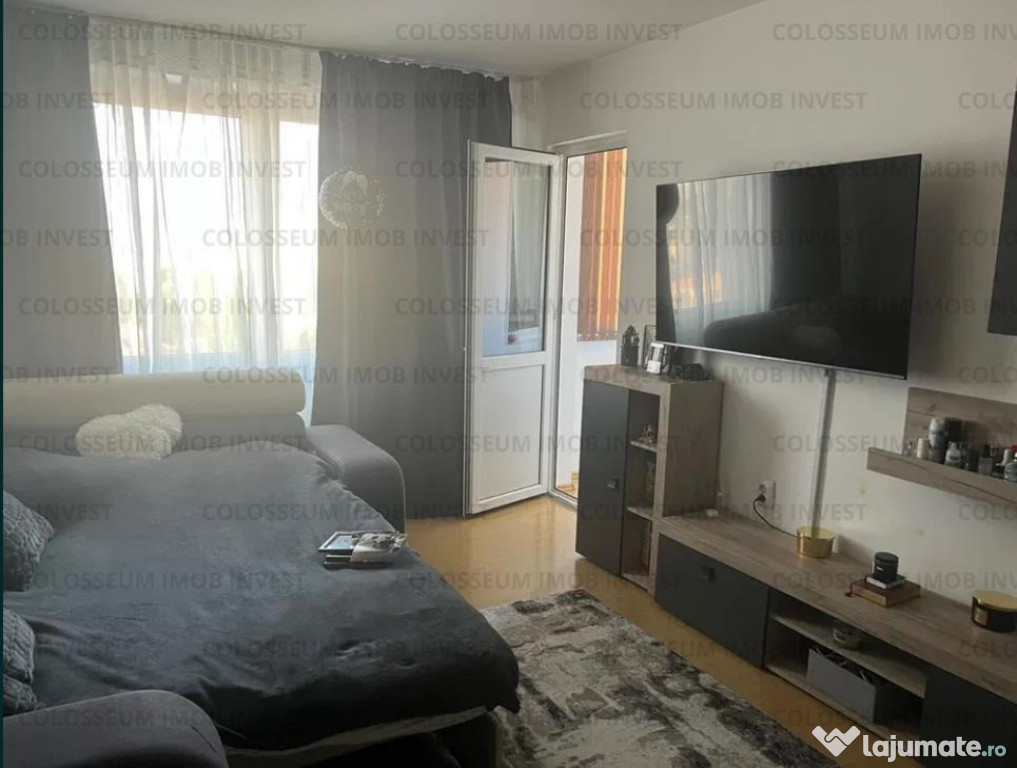 Apartament 3 camere, decomandat - zona Vlahuta