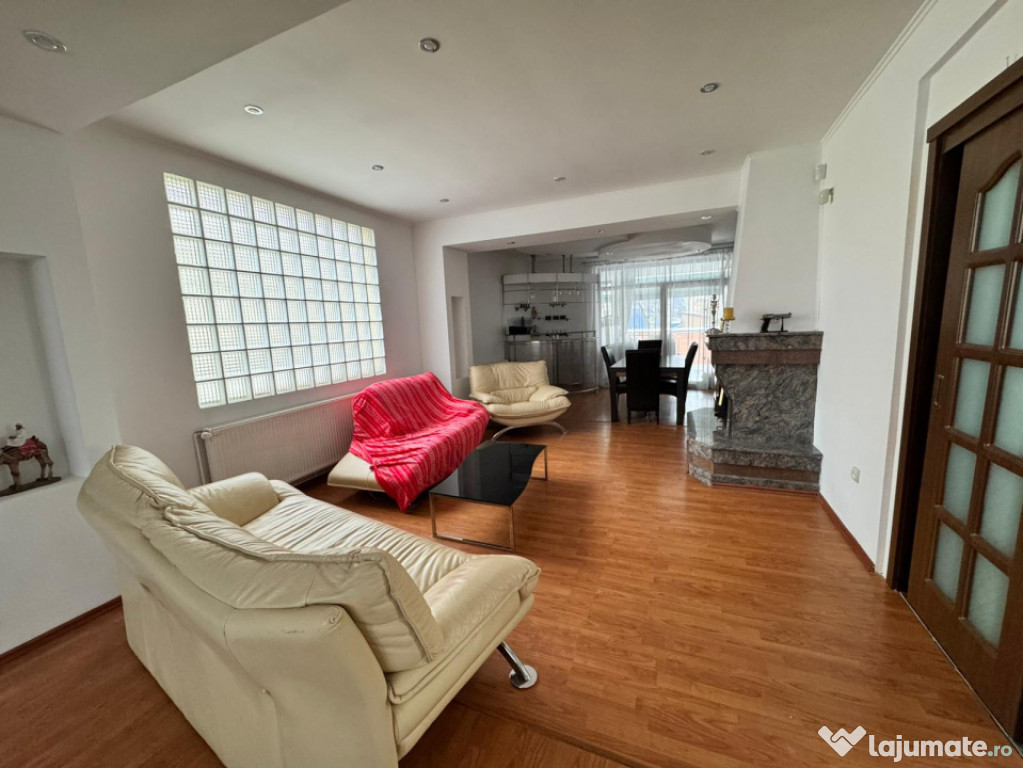 Casa 12 camere, garaj dublu si curte 90 mp, complet mobilata