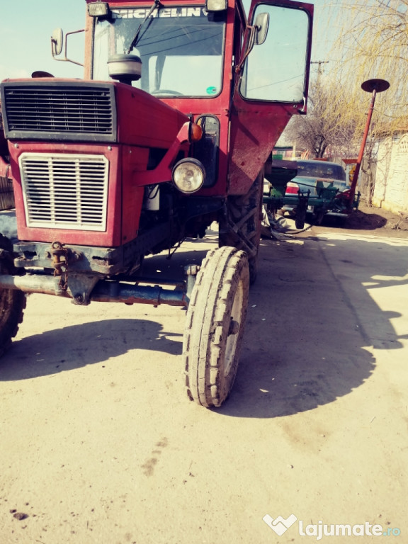 Tractor U650 stare f. buna.