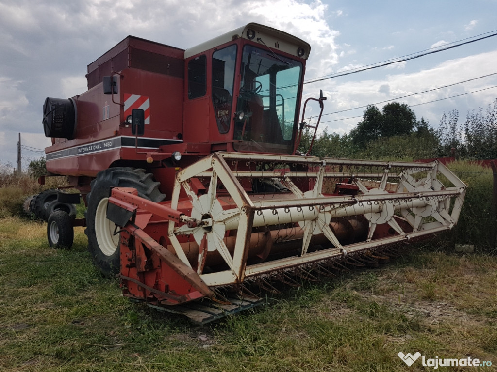 Combina agricola case 1460