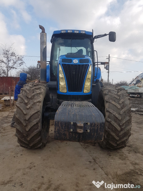 Tractor New Holland T8030