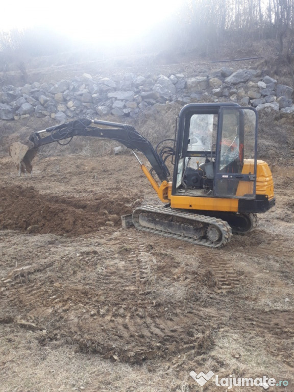 Miniexcavator jcb 803