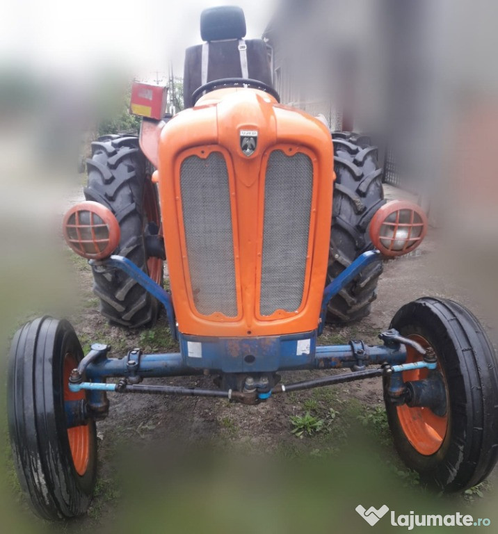 Tractor Fiat 411R