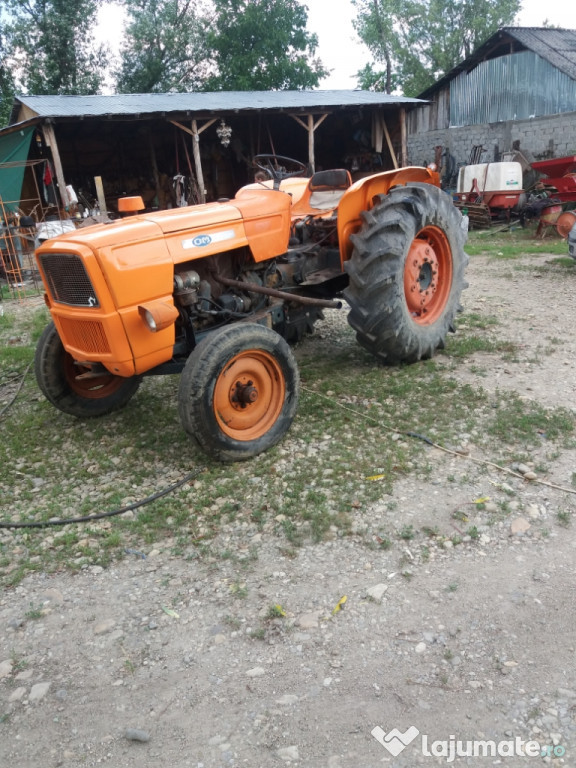 Tractor fiat 615