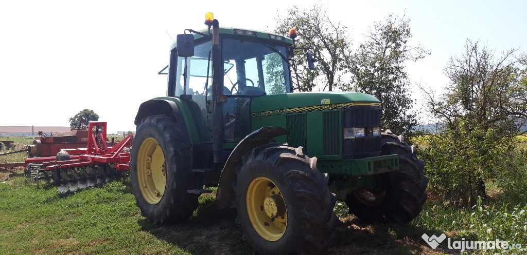 Tractoare, combină şi alte utilaje agricole