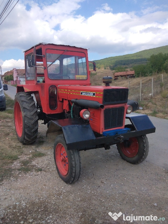 Tractor u 650