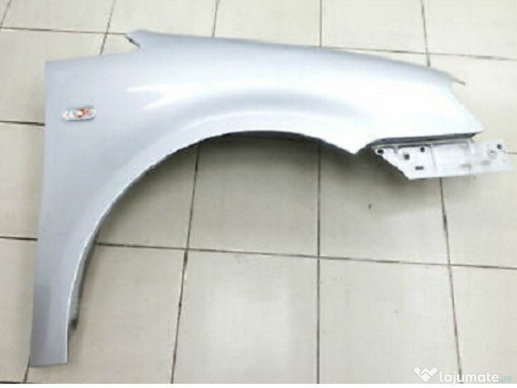Aripa fata dreapta VW Caddy III 04 - 10 vopsita argintiu Pro
