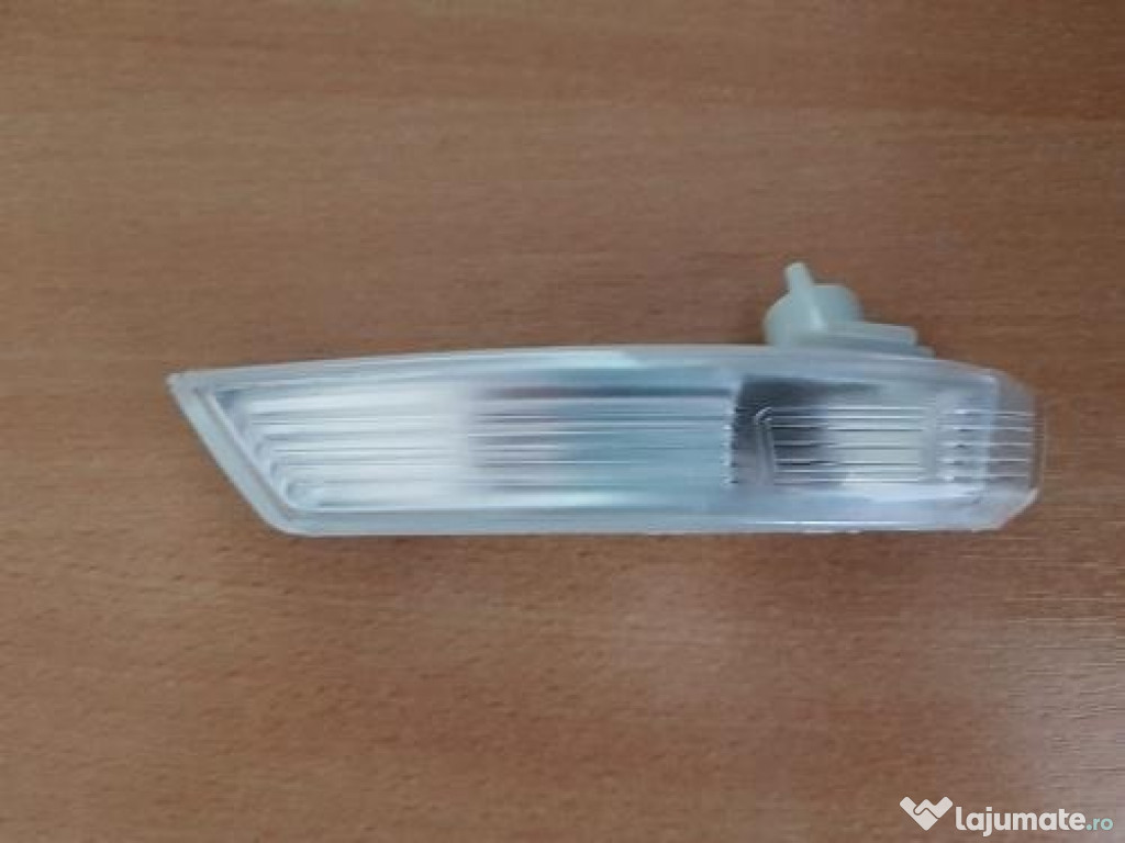 Semnal , semnalizare oglinda stanga Ford Focus II Facelift ,