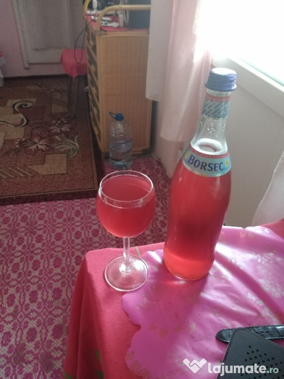 Vin roze nohan