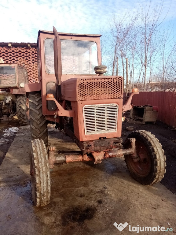 Tractor U650 + Plug