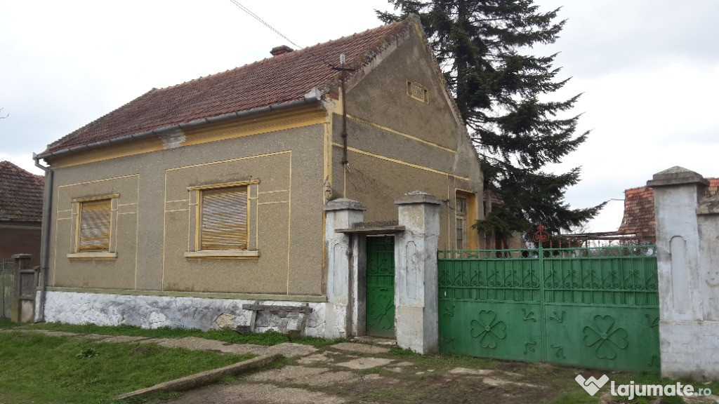 Casa in Sacadat judetul Bihor