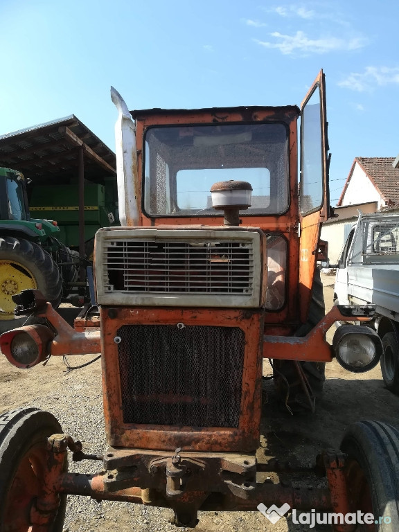 Tractor 650m