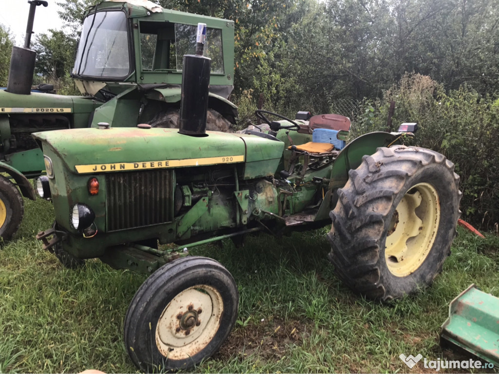 Tractor John Deere 920
