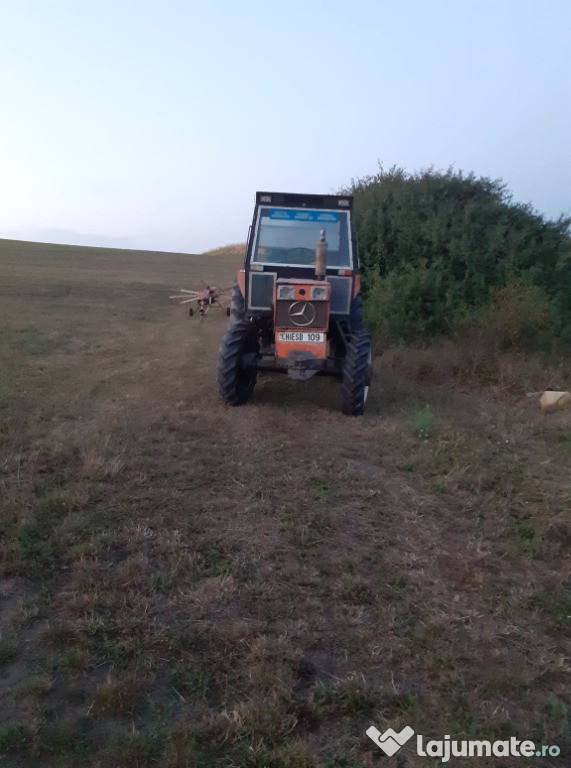 Tractor U700 dtc 4x4 si utilaje agricole