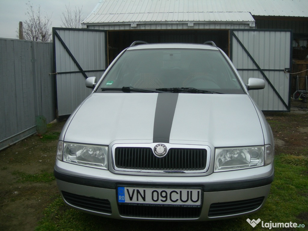 Skoda octavia combi,ma vinde!