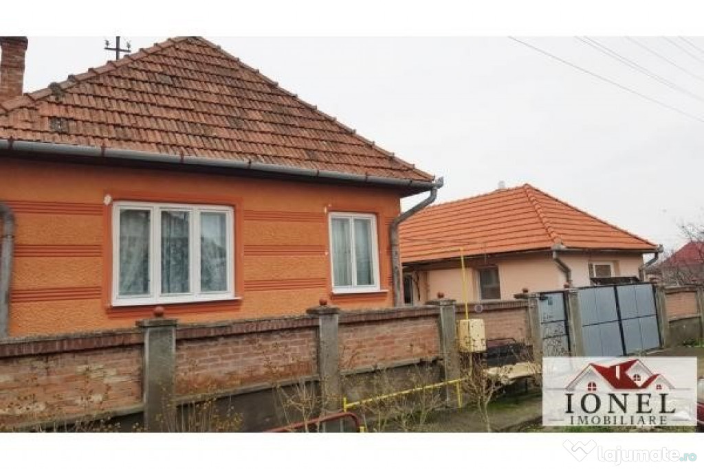 Casa 1500 mp teren in Coslariu