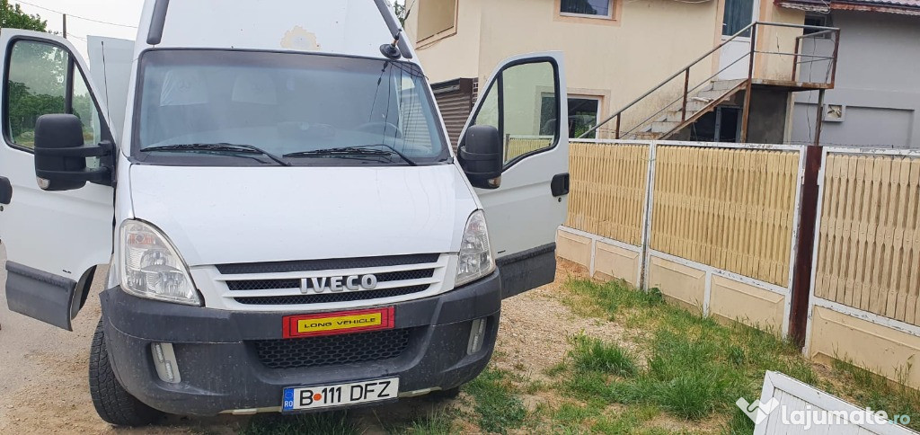 Închiriez mașină IVECO 3,5 T