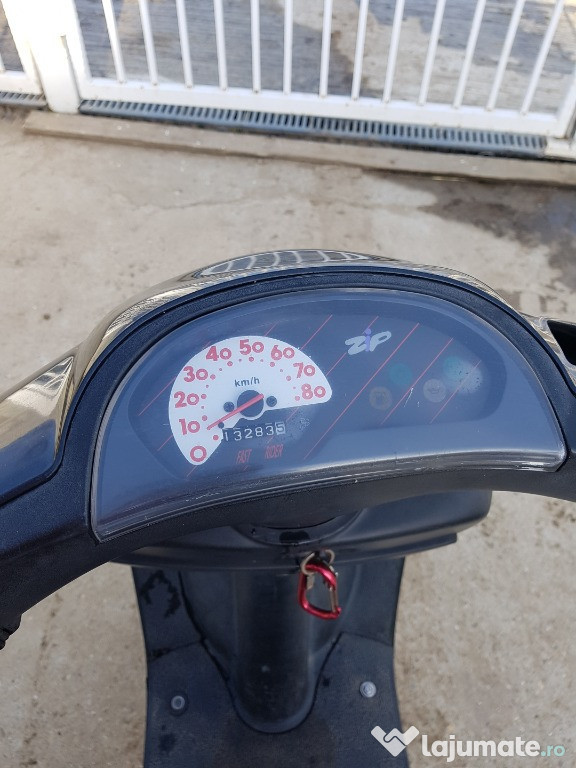 Piaggio zip