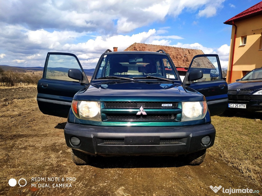 Mitsubishi pajero pinin 2001.10.25/92290km 4x4 SUPERSELECT L