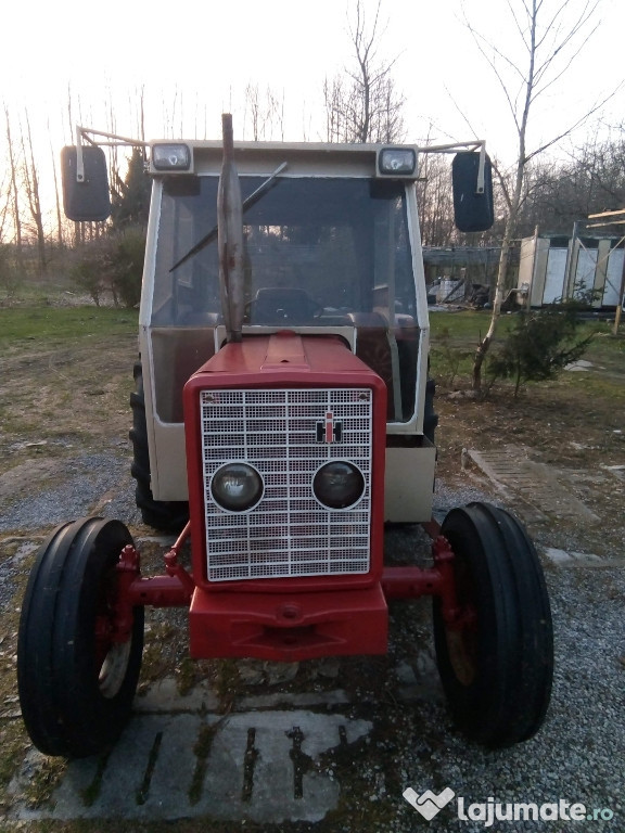 Tractor international.