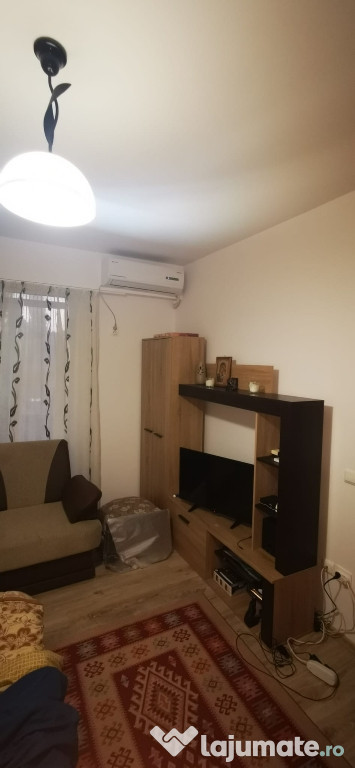 Închiriez garsonieră Nord