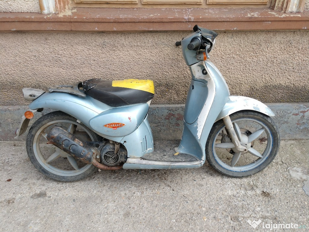Dezmembrez scuter Aprilia Scarabeo 49 cc 2t Minarelli