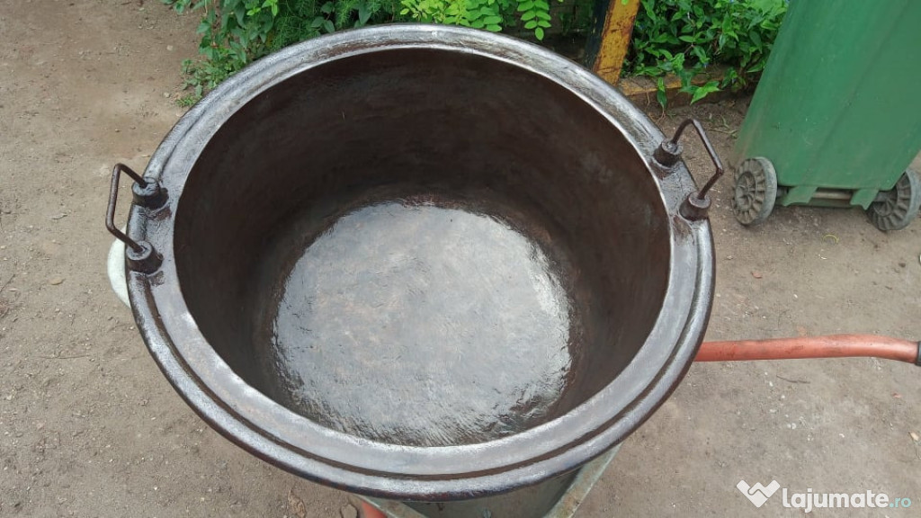 Cazan/ceaun/tuci/caldare de fonta de 110 litrii,70 de kg