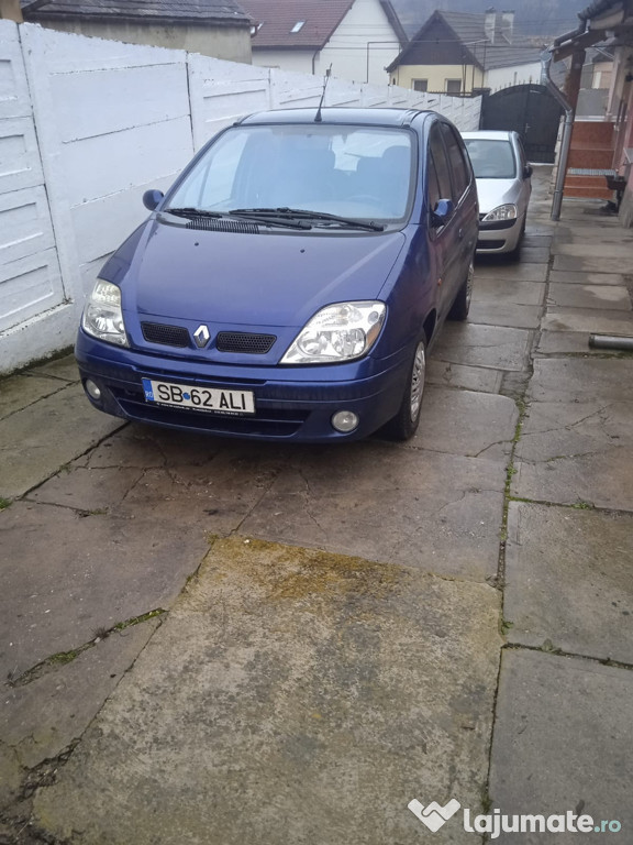 Renault scenic