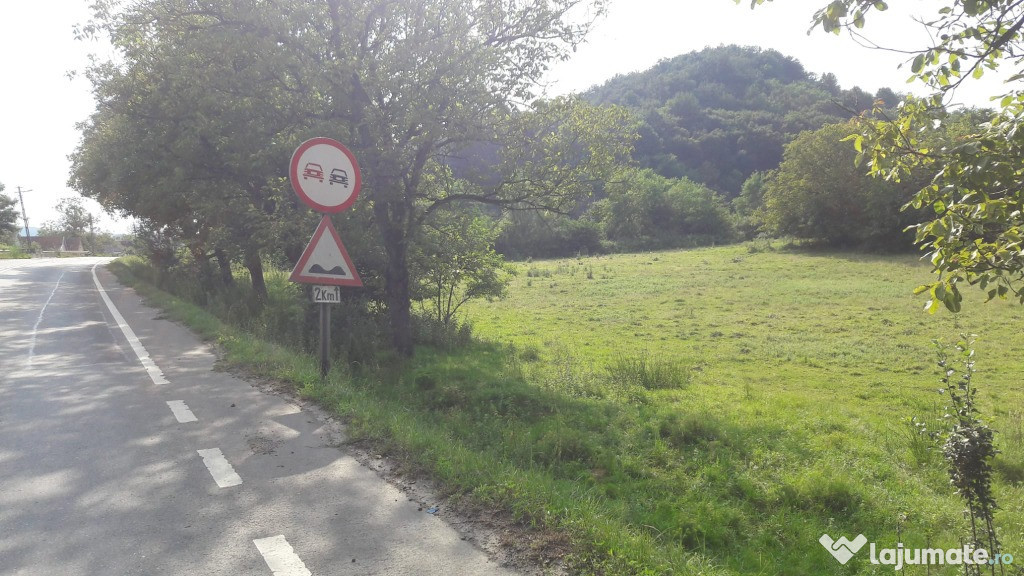 Tren intravilan la Odvos 1371mp