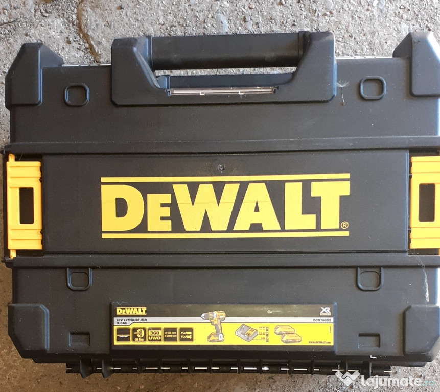 Cutie Dewalt nouă