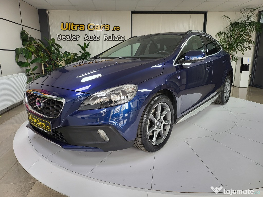 Volvo V40 1.6d Cross Country Ocean Race Edition