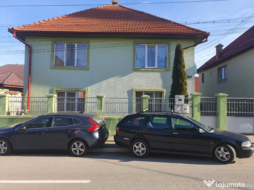 Casa D+P+ 1 cu 700mp teren - Avrig, Sibiu zona centrală